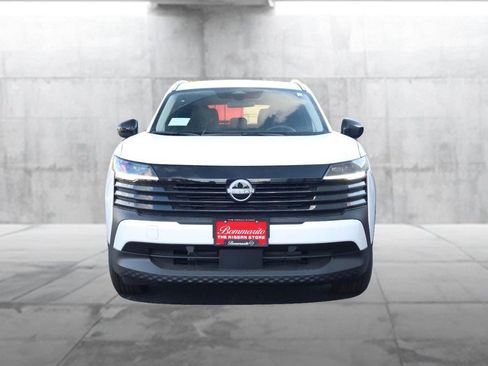 New 2026 Nissan Kicks SV image 4