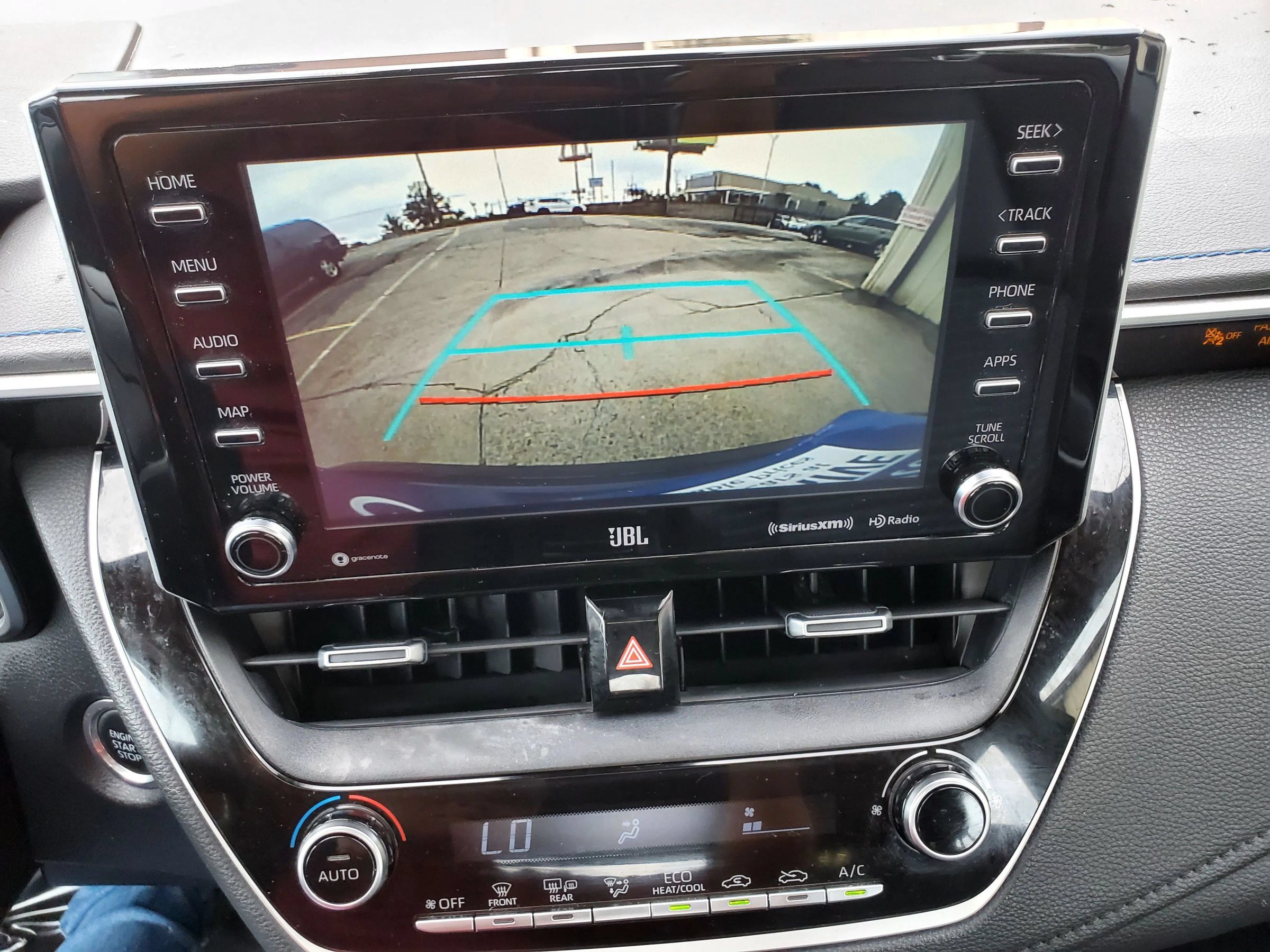 Used 2020 Toyota Corolla XSE FWD image 46