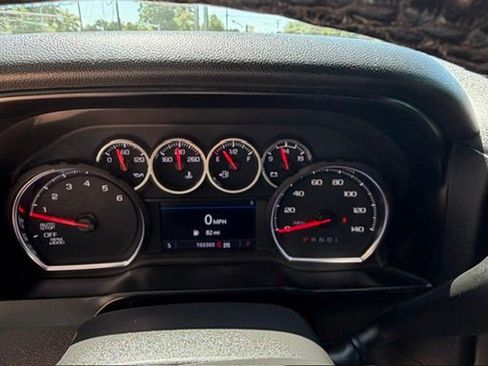 Used 2020 Chevrolet Silverado 1500 RST w/ Texas Edition AWD/4WD image 11