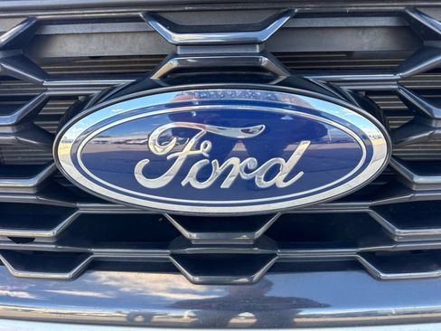 Certified 2023 Ford Escape ST-Line w/ Tech Pack #1 AWD/4WD image 13