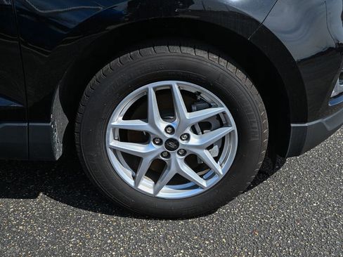 Certified 2024 Ford Edge SEL w/ Convenience Package image 15