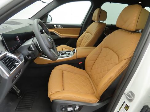 New 2026 BMW X5 sDrive40i w/ M Sport Package image 19