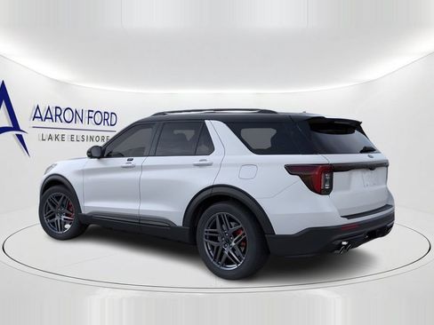 New 2026 Ford Explorer ST w/ Sun And Sound Package AWD/4WD image 4
