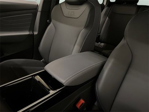 Used 2023 Volkswagen ID.4 Pro S image 56