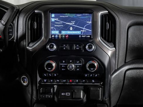 Used 2020 GMC Sierra 2500 AT4 w/ AT4 Preferred Package AWD/4WD image 23