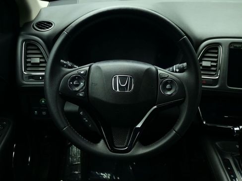 Used 2016 Honda HR-V EX-L image 3