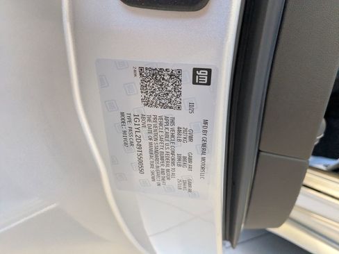 New 2026 Chevrolet Corvette E-Ray image 27