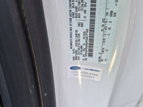 Used 2023 Ford F550 2WD Regular Cab Super Duty image 14