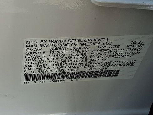 Used 2024 Acura MDX SH-AWD w/ Technology Package image 29