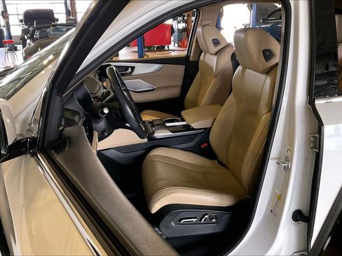 Used 2024 Acura MDX FWD w/ Technology Package image 7