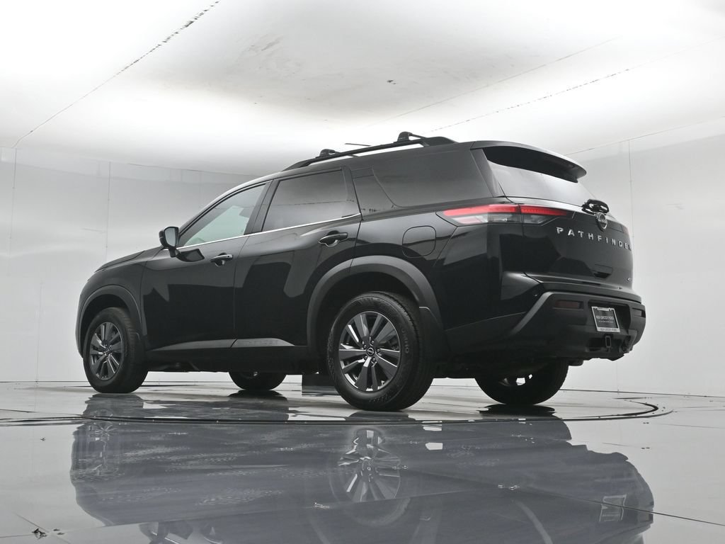 Used 2025 Nissan Pathfinder SV w/ SV Premium Package AWD/4WD image 54