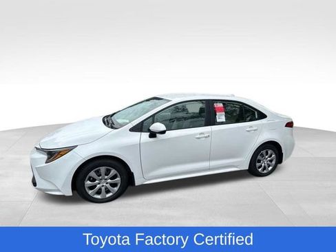 Used 2026 Toyota Corolla LE FWD image 1