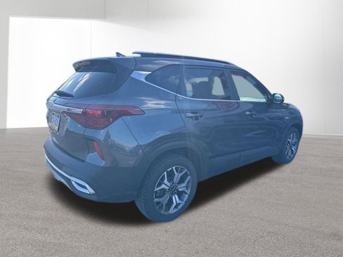 Certified 2023 Kia Seltos EX AWD/4WD image 8