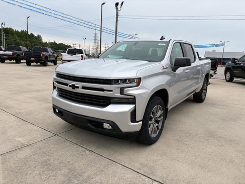 Used 2019 Chevrolet Silverado 1500 RST w/ All-Star Edition AWD/4WD image 2