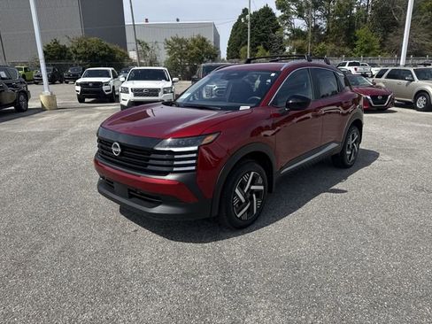New 2026 Nissan Kicks SV FWD image 1