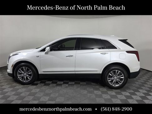Used 2021 Cadillac XT5 Premium Luxury image 3