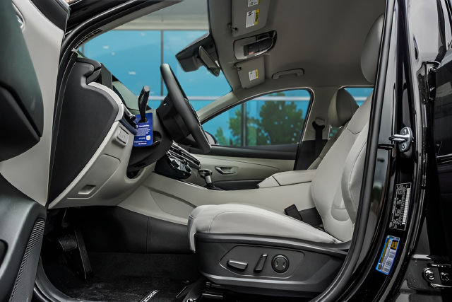 New 2026 Hyundai Tucson SEL FWD image 38