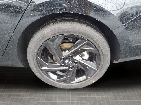 New 2026 Hyundai Elantra Sport FWD image 10