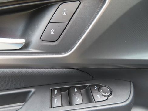 Certified 2024 Chevrolet Equinox EV RS image 11