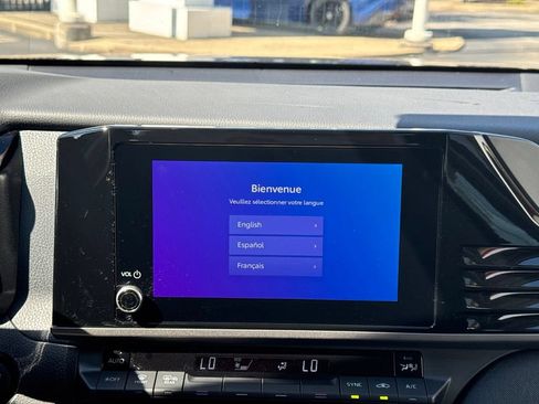 Used 2025 Toyota Camry LE FWD image 21