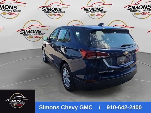 Used 2023 Chevrolet Equinox LS AWD/4WD image 7