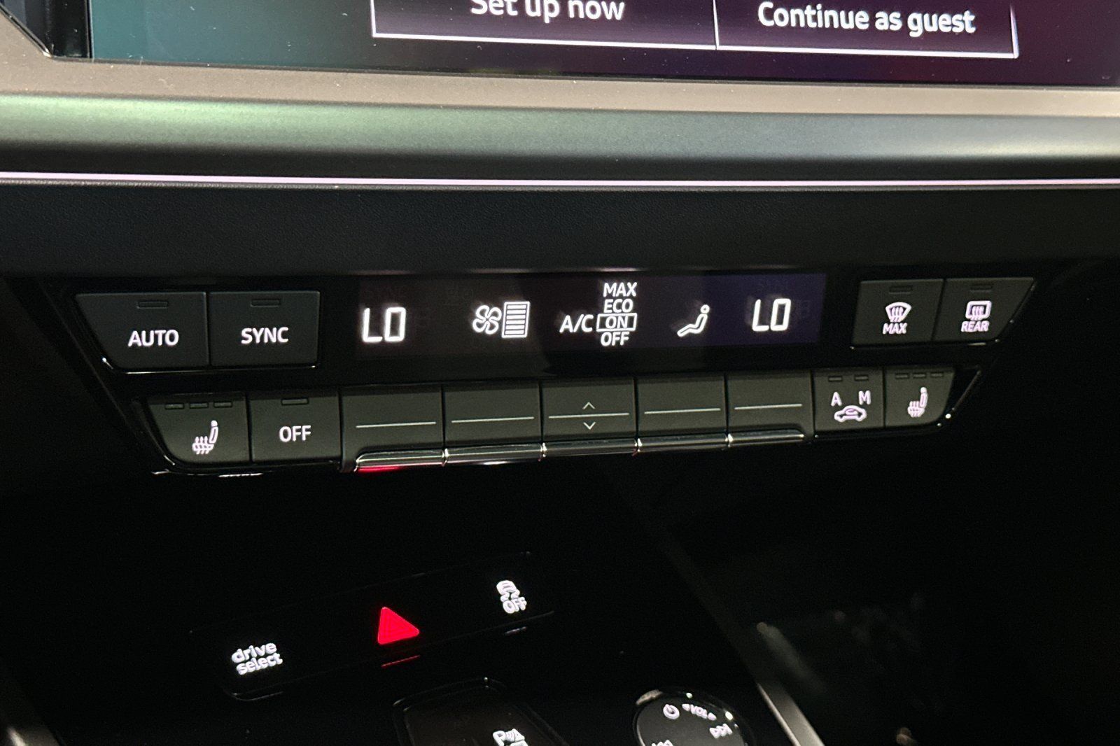 Certified 2023 Audi Q4 e-tron Premium w/ Convenience Package AWD/4WD image 19