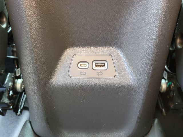 Used 2022 Buick Envision Preferred FWD image 11