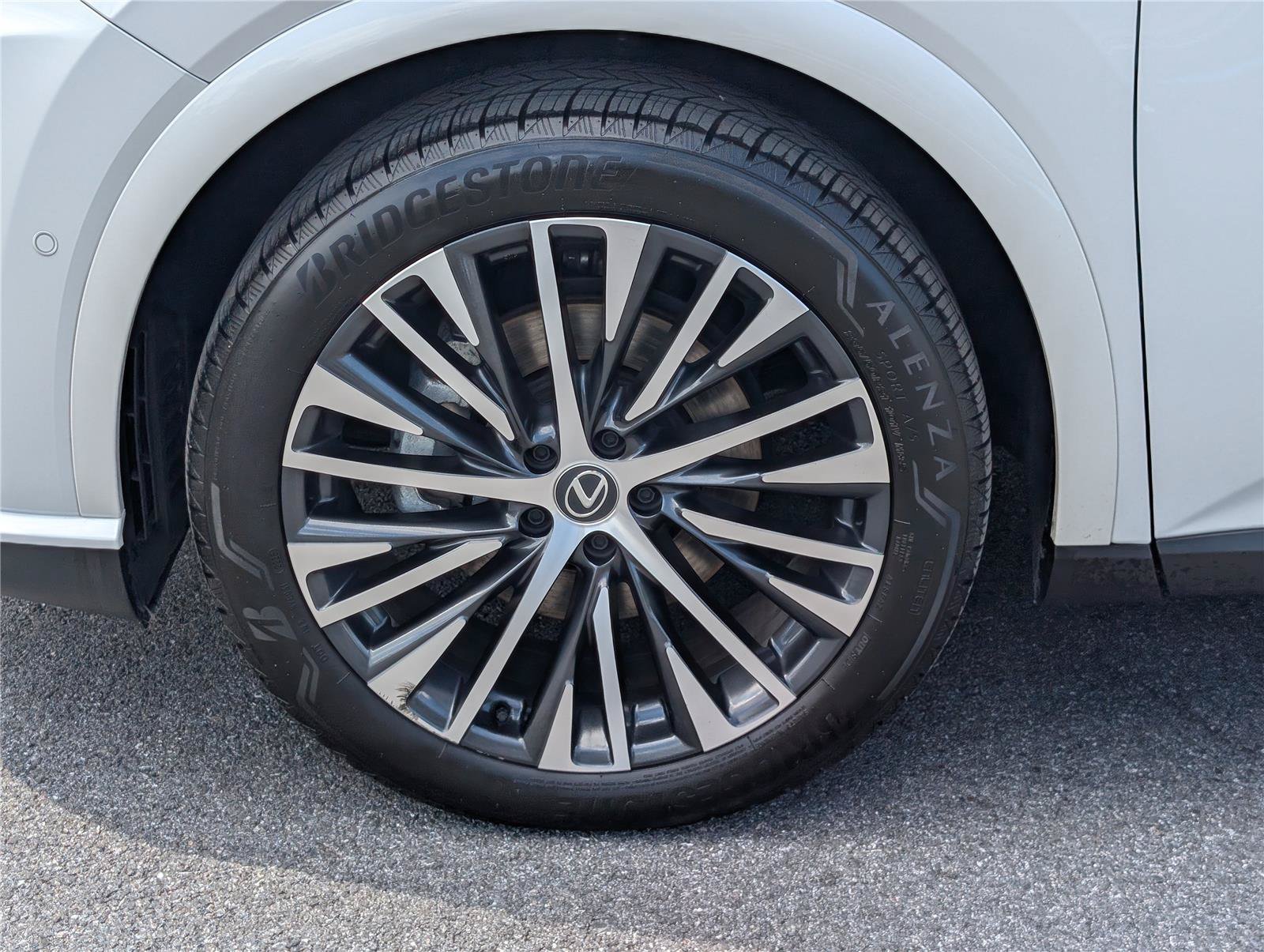 Certified 2025 Lexus RX 350 AWD/4WD image 10