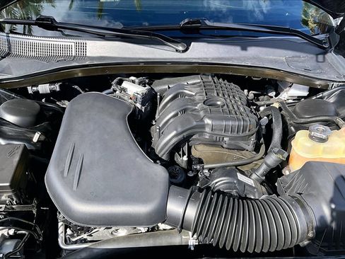 Used 2023 Chrysler 300 S image 31