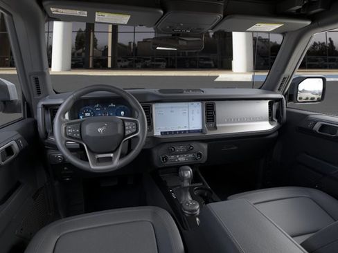 New 2026 Ford Bronco Outer Banks image 9