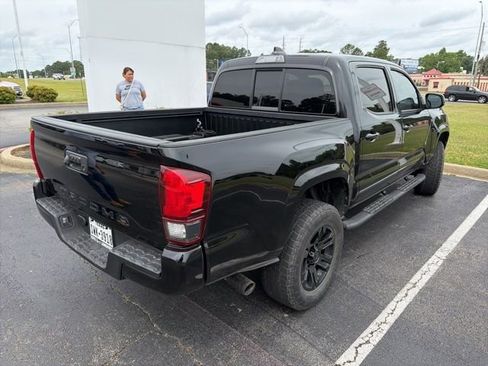 Used 2021 Toyota Tacoma SR w/ SR Convenience Package RWD image 2