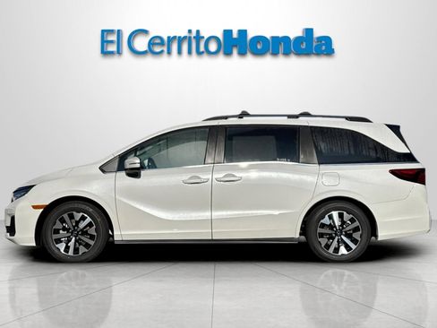 New 2026 Honda Odyssey EX-L image 6