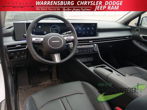 Used 2024 Hyundai Sonata Limited image 15