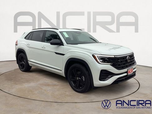 New 2026 Volkswagen Atlas Cross Sport SEL R-Line image 1