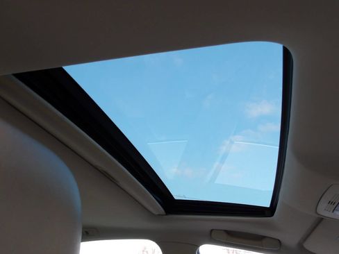 Used 2011 Lexus ES 350 image 38