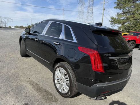 Used 2017 Cadillac XT5 Premium Luxury AWD/4WD image 4