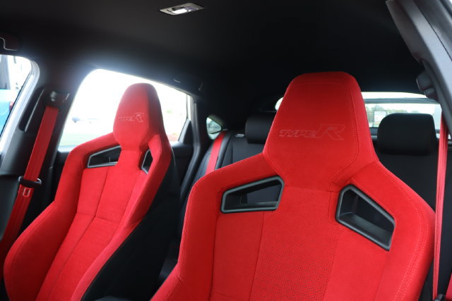 Used 2025 Honda Civic Type R image 16