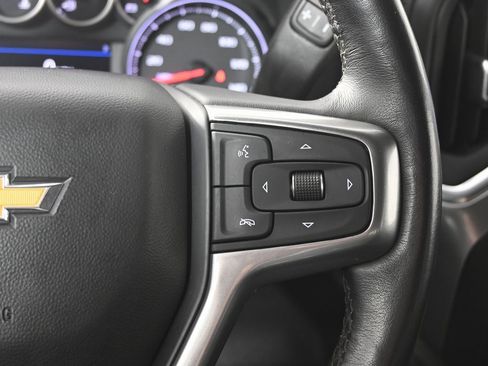 Used 2022 Chevrolet Silverado 1500 LTZ image 38