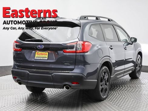Used 2023 Subaru Ascent Onyx Edition AWD/4WD image 5