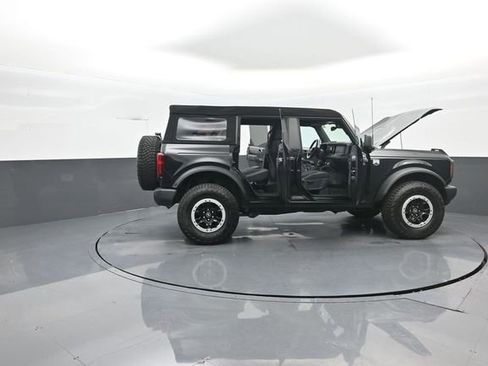 Certified 2023 Ford Bronco Big Bend w/ Sasquatch Package AWD/4WD image 41