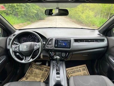 Used 2019 Honda HR-V Sport image 21