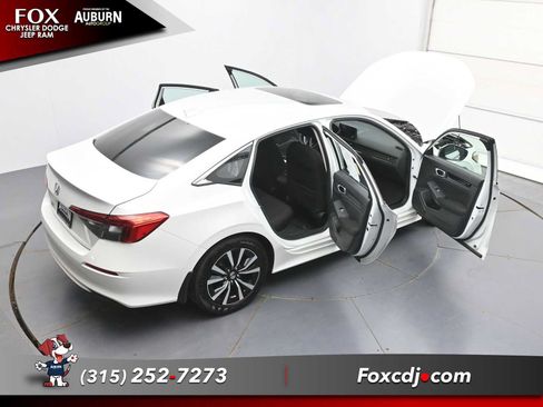 Used 2023 Honda Civic EX image 40
