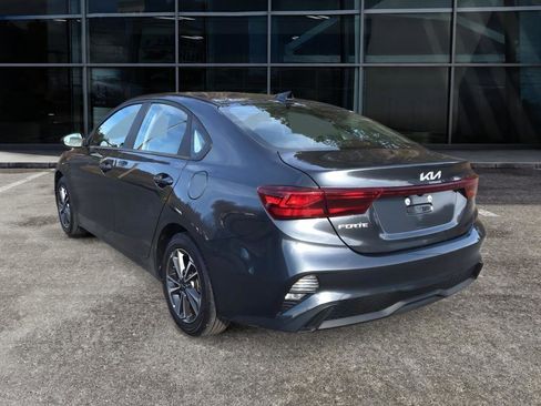 Used 2024 Kia Forte LXS image 7