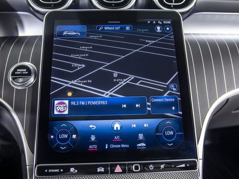 Used 2023 Mercedes-Benz GLC 300 image 30