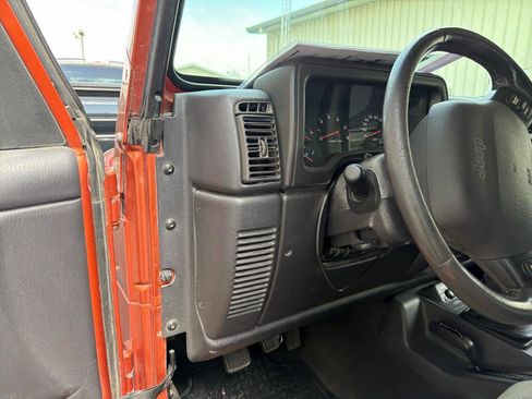 Used 2001 Jeep Wrangler Sport image 16