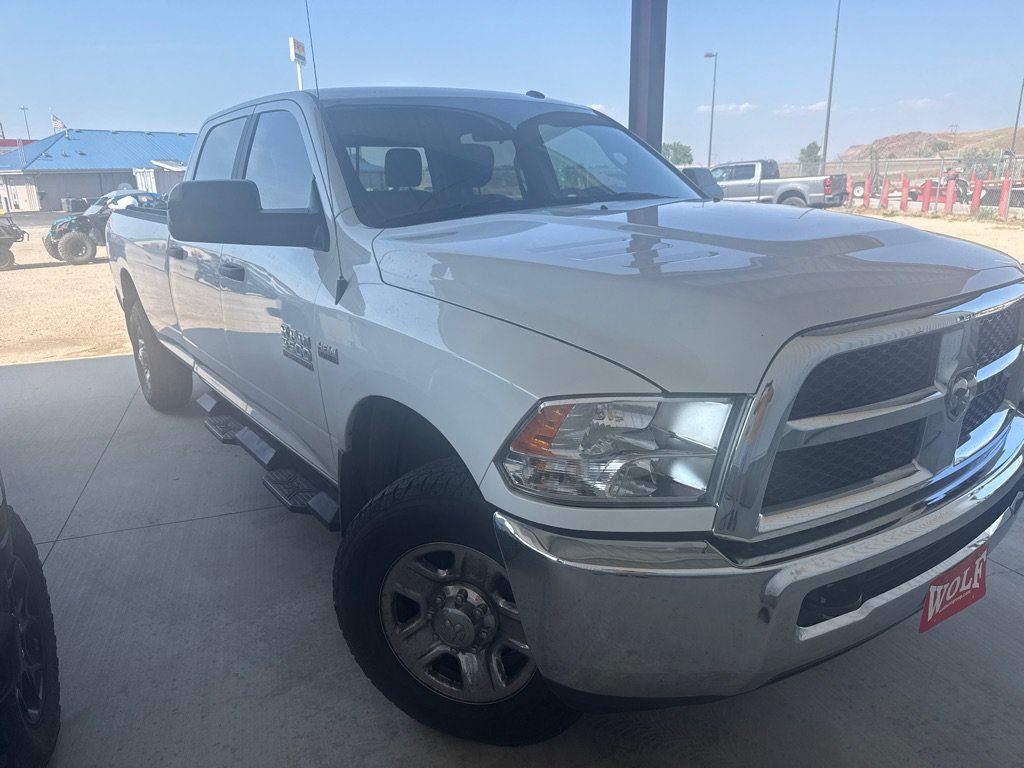 Used 2018 RAM 3500 SLT AWD/4WD image 8