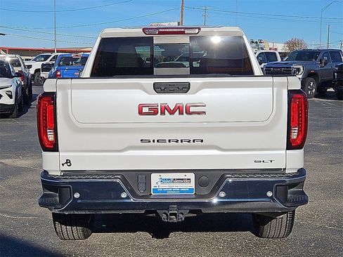 Used 2024 GMC Sierra 1500 SLT image 5