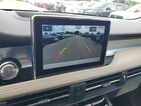 Used 2022 Lincoln Corsair FWD image 28