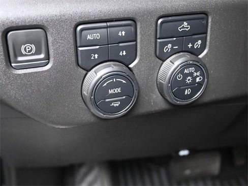 Used 2022 Chevrolet Silverado 1500 LT Trail Boss w/ Protection Package image 20