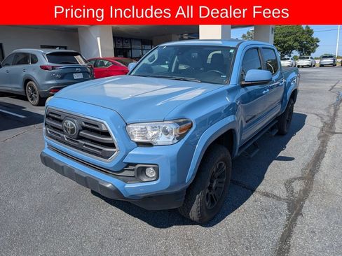 Used 2019 Toyota Tacoma SR5 AWD/4WD image 1